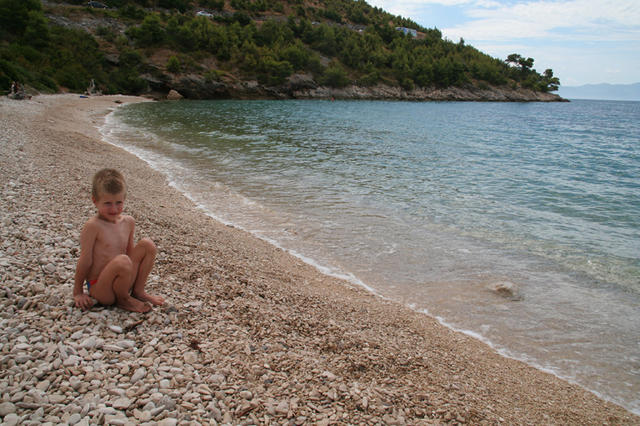 Plaža Vira, v smeri proti Drveniku